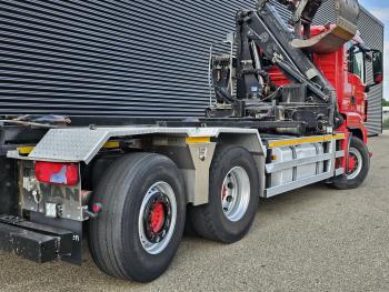 TGS 26.400 / 6x4H-2 / HMF Z KRAAN + CONTAINERSYSTEM